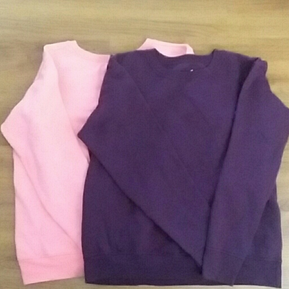 Long sleeve/ sweat shirt